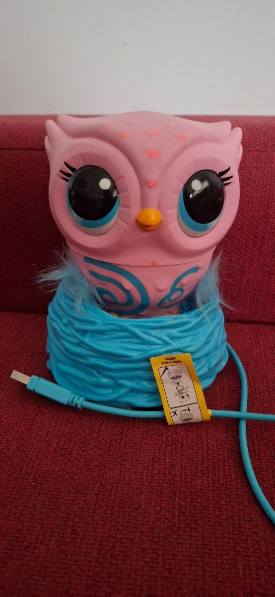 Búho Olweez Volador Rosa