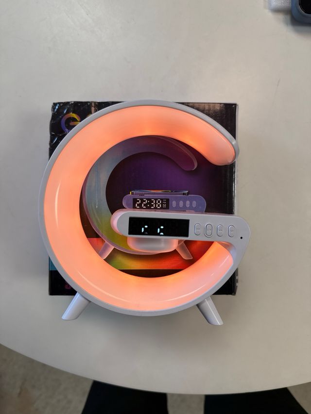 Altavoz LED Cargador Multicolor