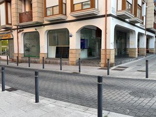 Local comercial en venta en Santoña