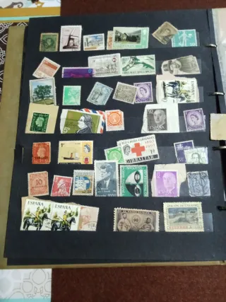 Colección de sellos   Guardada 50 años