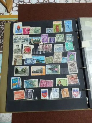 Colección de sellos   Guardada 50 años