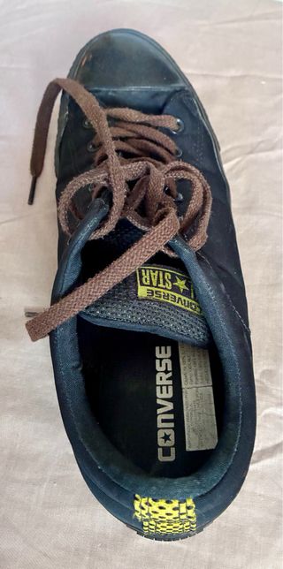 Converse negras bajas