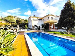 Casa adosada en venta en Roca Grossa - Serra Brava en Lloret de Mar