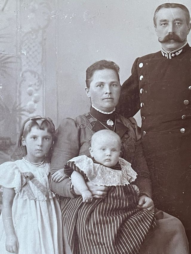 Fotografía antigua familia