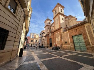 Oficina en alquiler en Centro en Murcia