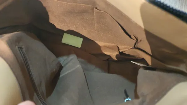 Bolso bandolera acolchado beige