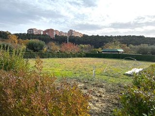 Terreno en venta en Ermitagaña - Mendebaldea en Pamplona