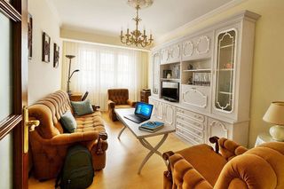 Piso en alquiler en Numancia - San Fernando en Santander