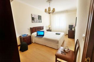 Piso en alquiler en Numancia - San Fernando en Santander