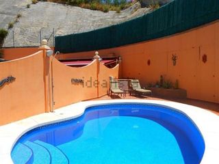 Casa adosada en alquiler en Los Pacos en Fuengirola