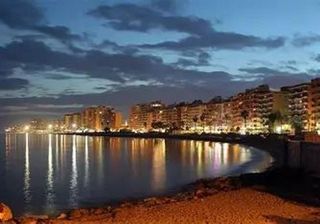 Casa adosada en alquiler en Los Pacos en Fuengirola