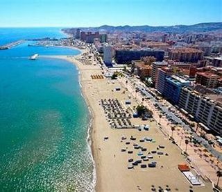 Casa adosada en alquiler en Los Pacos en Fuengirola