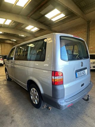 Volkswagen Transporter 2010