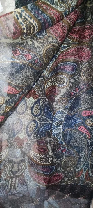 Sciarpa donna invernale fantasia paisley