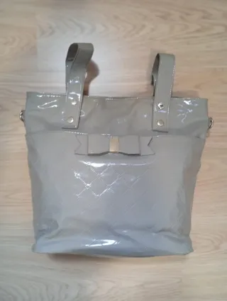 Bolso Mayoral Beige Charol Lazos