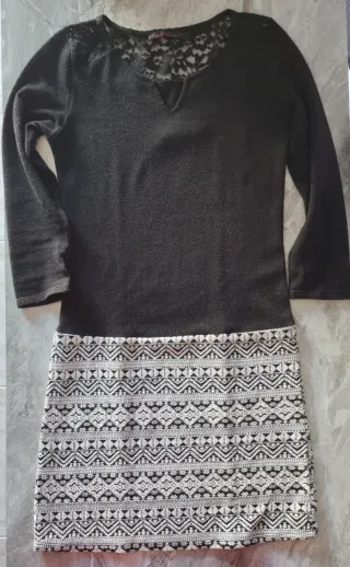 Vestido Negro con Estampado Étnico Talla S