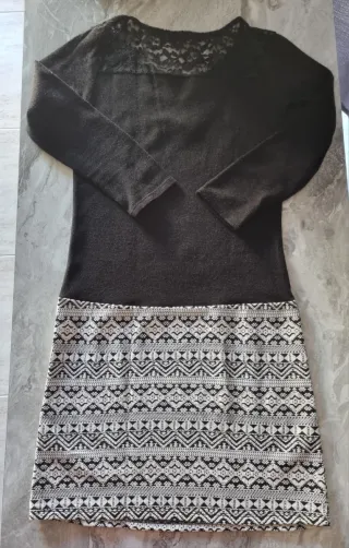 Vestido Negro con Estampado Étnico Talla S
