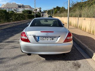 Mercedes-Benz SLK 350