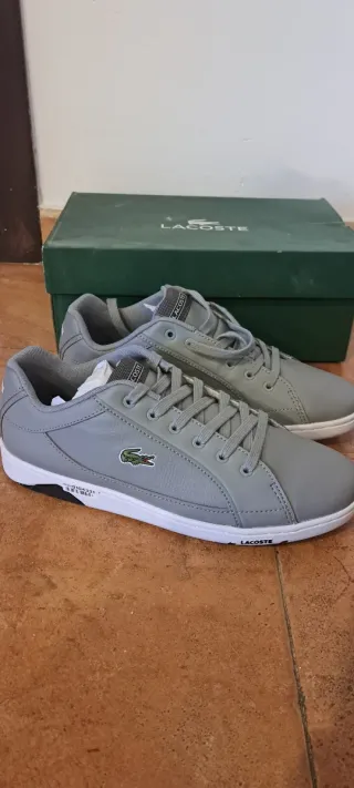 Zapatillas Lacoste Grises Talla 42 Nuevas