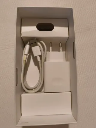 Huawei P40 Lite e Teclast M40