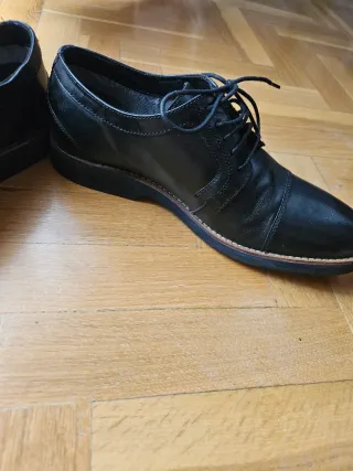 Zapatos hombre Fórmula Joven Talla 40, color negro