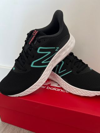 Zapatillas New Balance 411 Mujer Talla 37