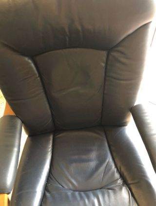 OFERTA  Rebajado. Sillón madera y piel azul marino