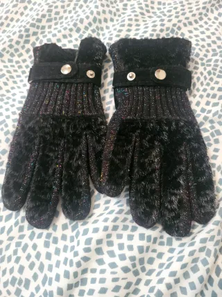 Guantes de chica negros con brillos