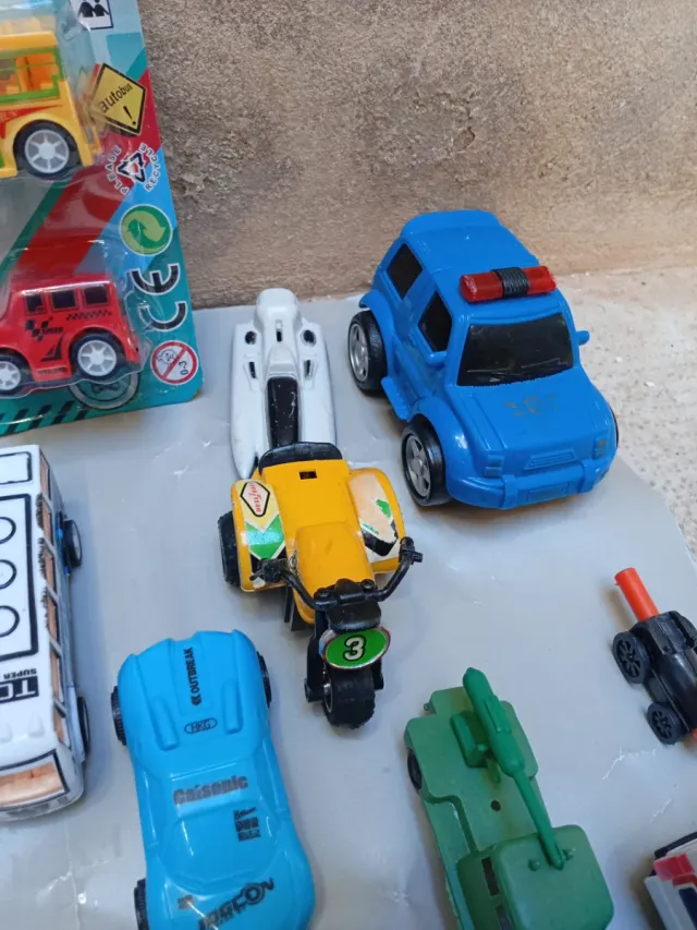 Lote Coches Plástico Juguete