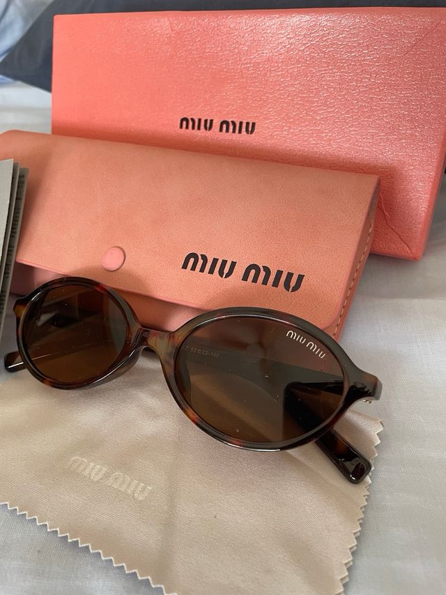 Gafas de sol Miu Miu color marrón