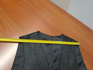 Chaleco vintage cuero negro