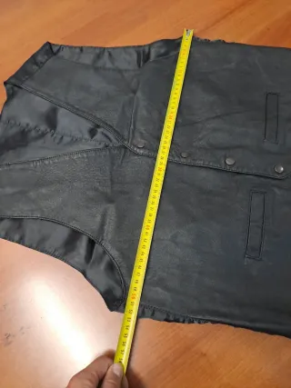 Chaleco vintage cuero negro