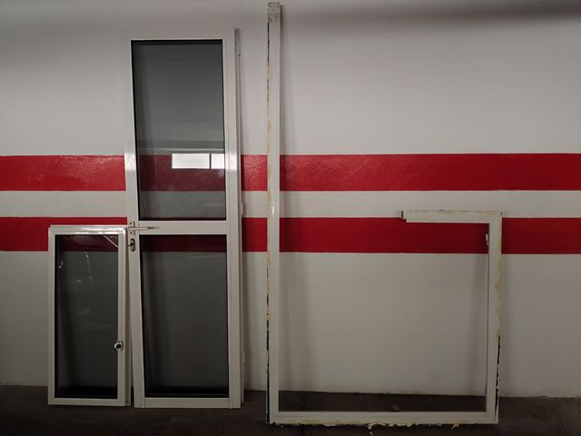 ¡Urge quitar!Puertas balconeras aluminio