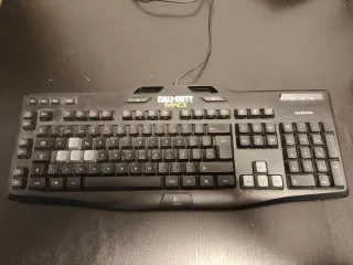 Teclado Logitech Call of Duty MW3