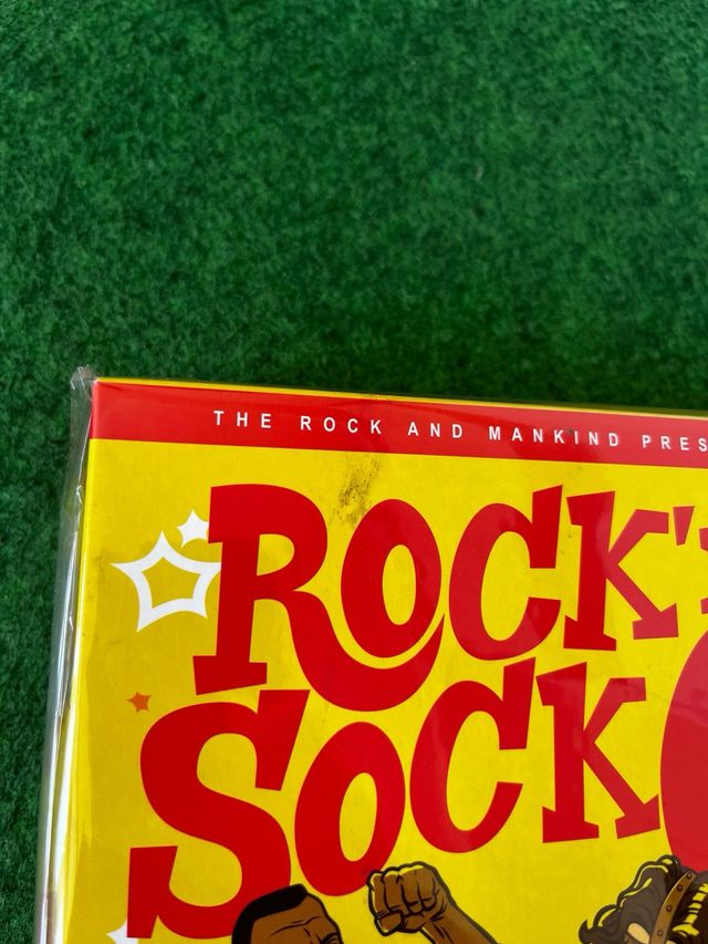 Camiseta WWE x Funko Rock'n Sock's Talla M