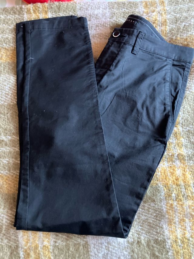 Pantalón slim fit Sisley negro