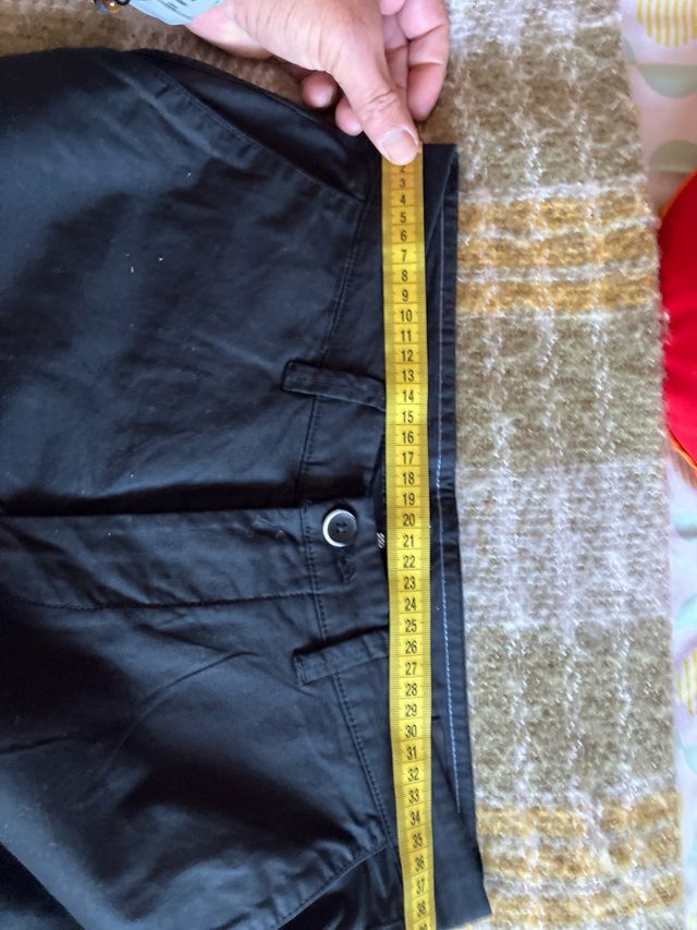 Pantalón slim fit Sisley negro