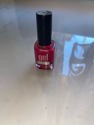 Smalto Gel KIKO Milano Rosso