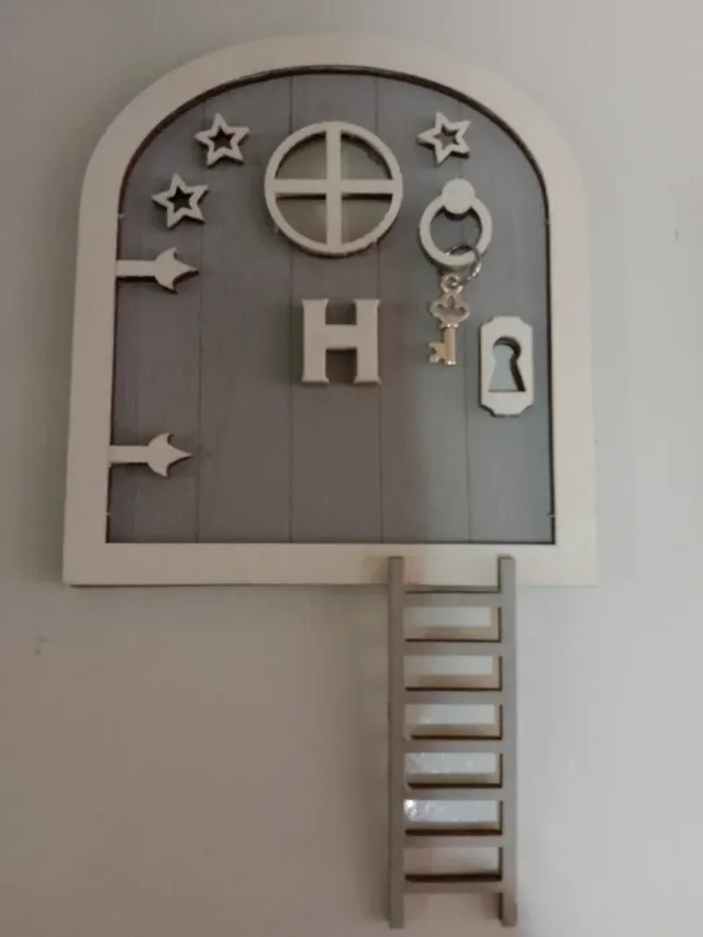 Puerta Ratón Pérez Madera Decorada