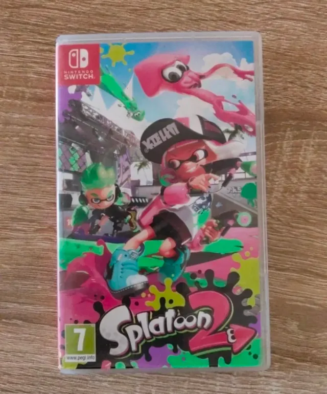 Nintendo Switch + 4 juegos regalo funda