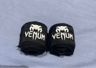 Guantes y Vendas Venum Boxeo Negros
