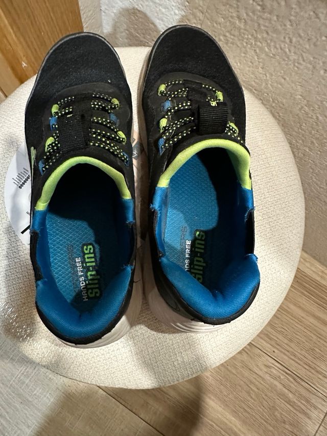 Zapatillas Skechers Mujer Negras y Azules