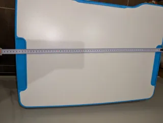 Escritorio infantil azul y blanco