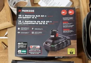 Parkside Batteria 2.5Ah + Caricabatterie 6A