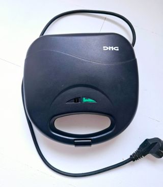 Sandwichera DHG negra