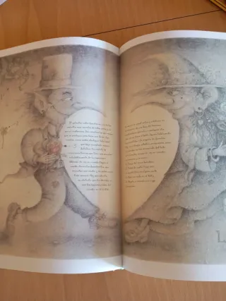 El libro de los duendes / The Book of Elves (Sp...