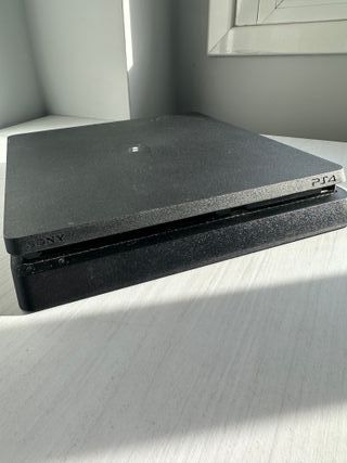 PS4 Slim 1TB CUH-2116B Negra