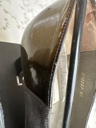 Zapatos Montbui Talla 41 Gris y Dorado