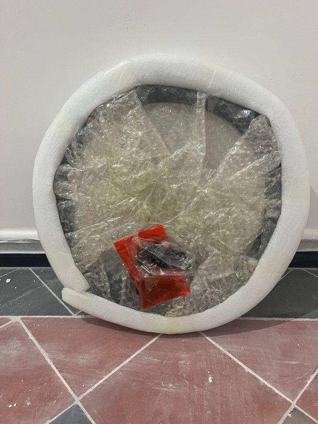 Ventana redonda aluminio negra