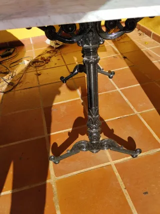 Mesa exterior mármol